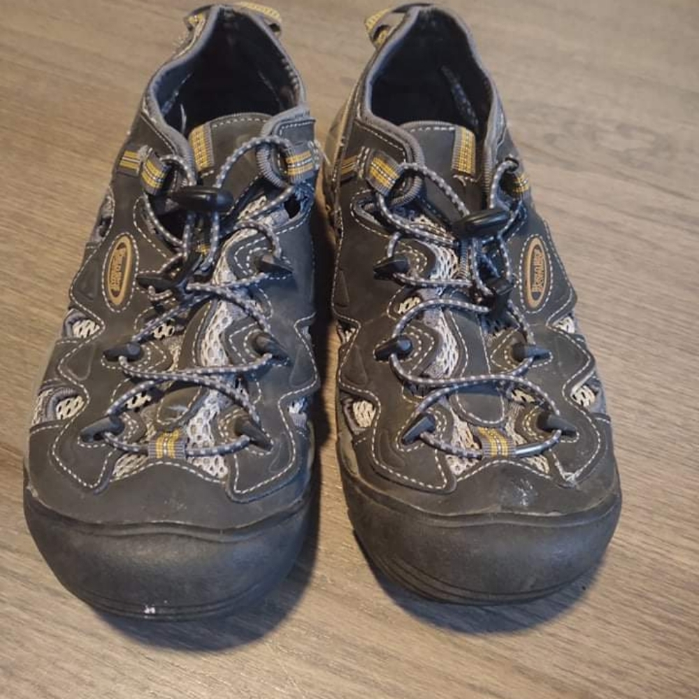 Worldwide Sportsman Sandals/Water shoes